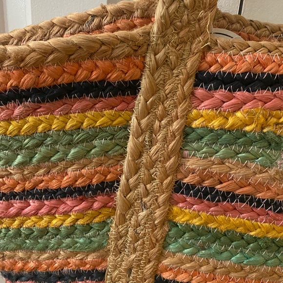 Straw tote - Picture 2 of 6